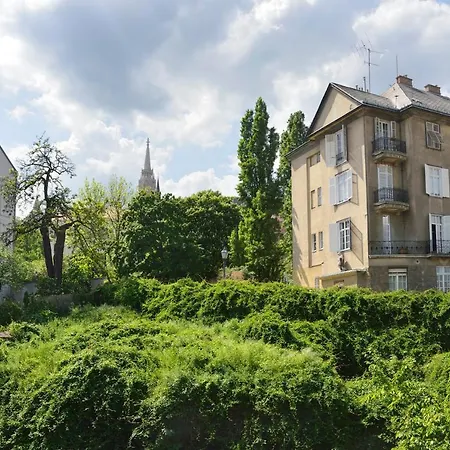 Fresh And Personal Near Buda Castle Apartment Budapest